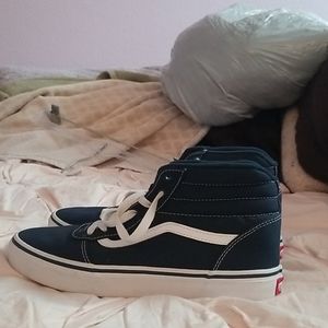 Navy vans